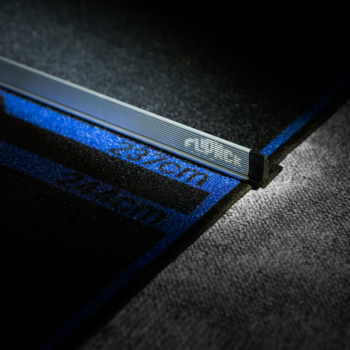 Target FlipKick AL Foldable Oche