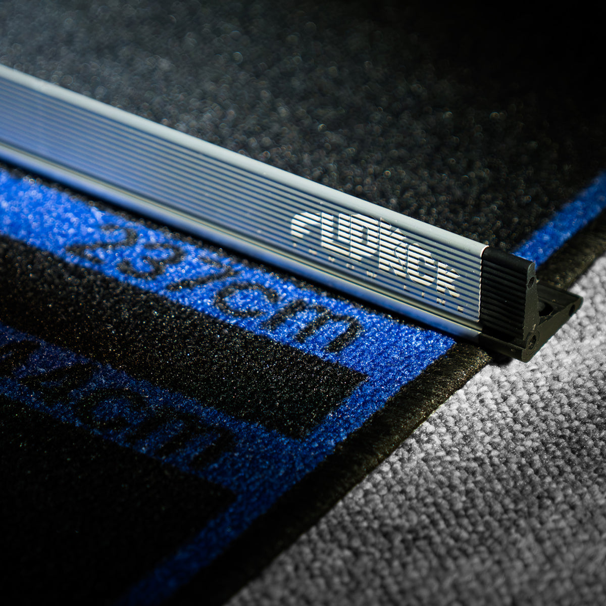 Target FlipKick AL Foldable Oche